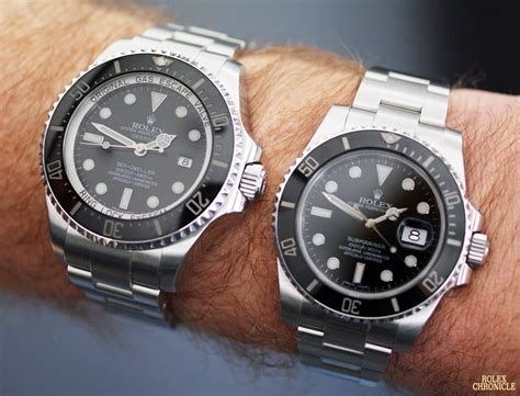 rolex seadweller vs submariner|rolex submariner deepsea.